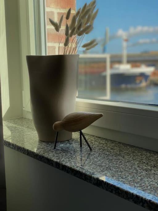 Dock 07 - Modernes 4 Sterne-Ferienapartment Direkt Am Hafen Wißmar エクステリア 写真