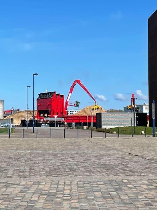 Dock 07 - Modernes 4 Sterne-Ferienapartment Direkt Am Hafen Wißmar エクステリア 写真