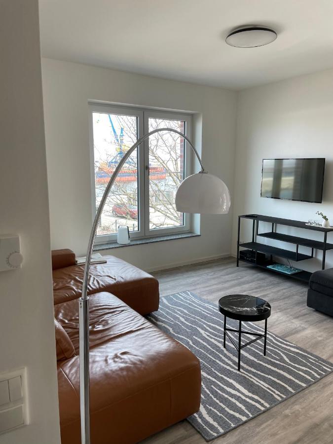 Dock 07 - Modernes 4 Sterne-Ferienapartment Direkt Am Hafen Wißmar エクステリア 写真