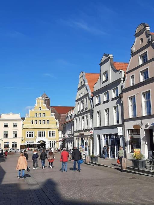 Dock 07 - Modernes 4 Sterne-Ferienapartment Direkt Am Hafen Wißmar エクステリア 写真